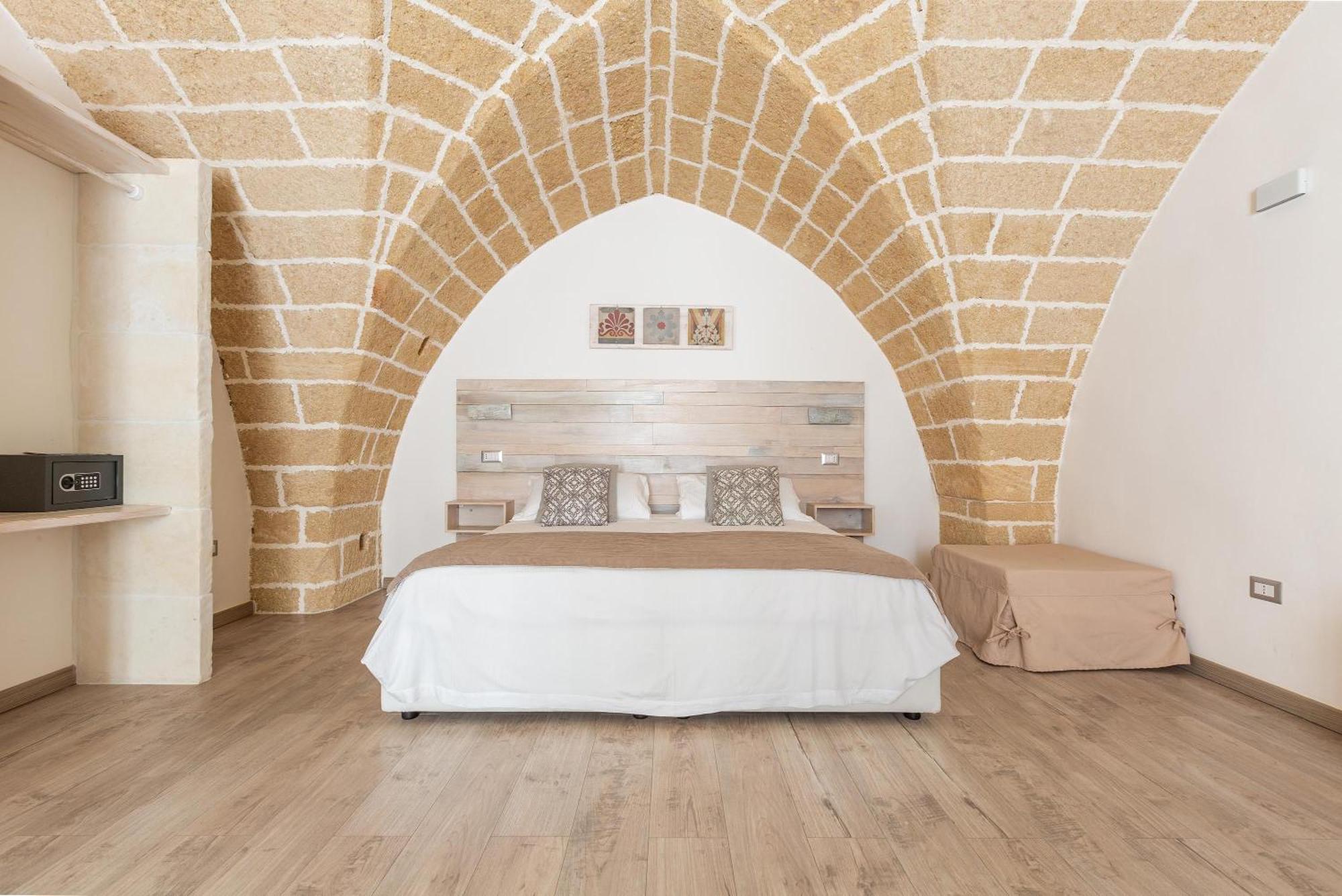 Clara Domus Bed and Breakfast Gallipoli Εξωτερικό φωτογραφία