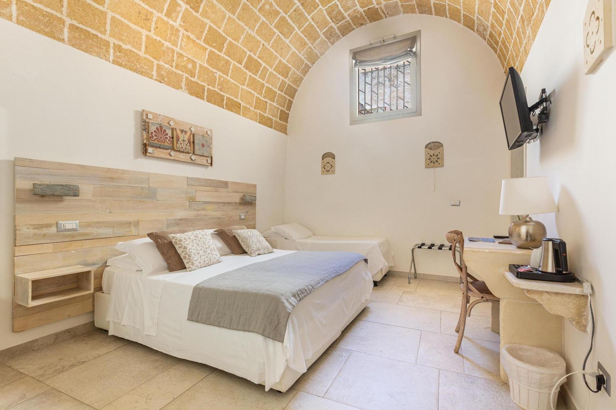 Clara Domus Bed and Breakfast Gallipoli Εξωτερικό φωτογραφία